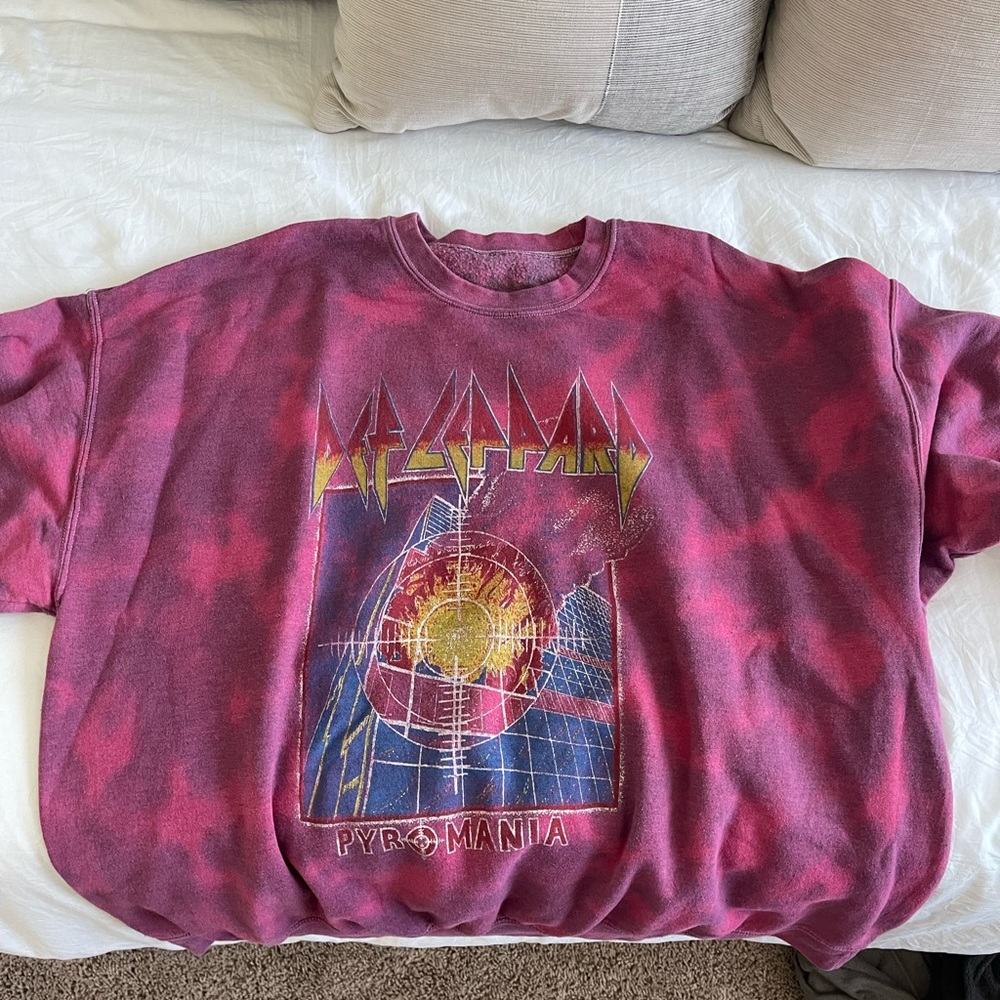 Urban outfitters oversize sweatshirt